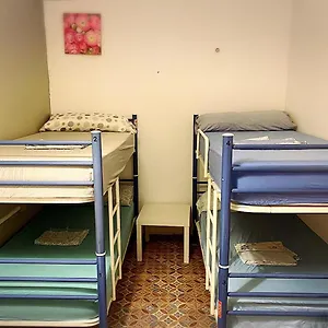 https://the-cathedral-hostel.1costadelsol.com