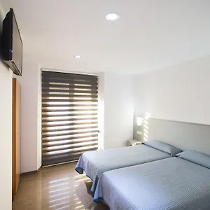 hostal-drassanes.topbarcelonahotels.com/