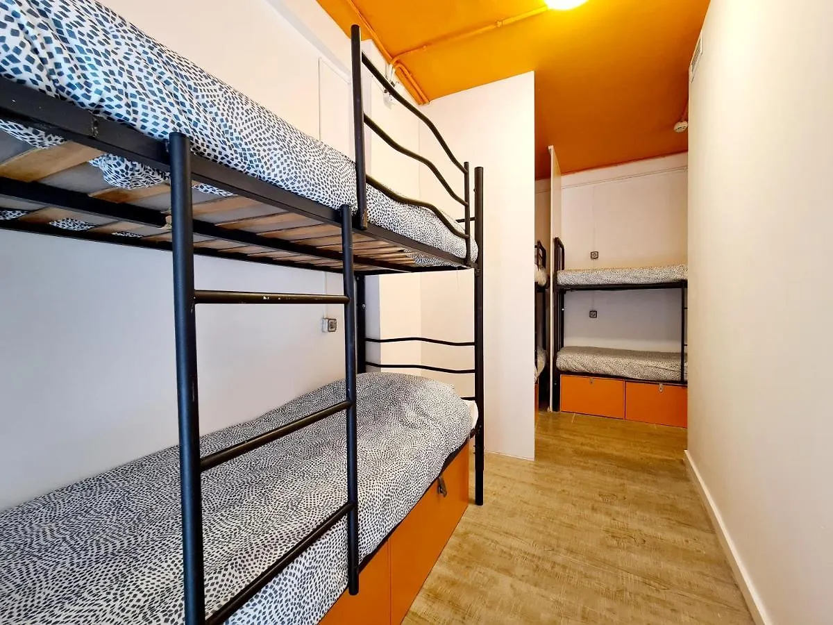 Arc House Gracia Hostel Barcelona Spanje