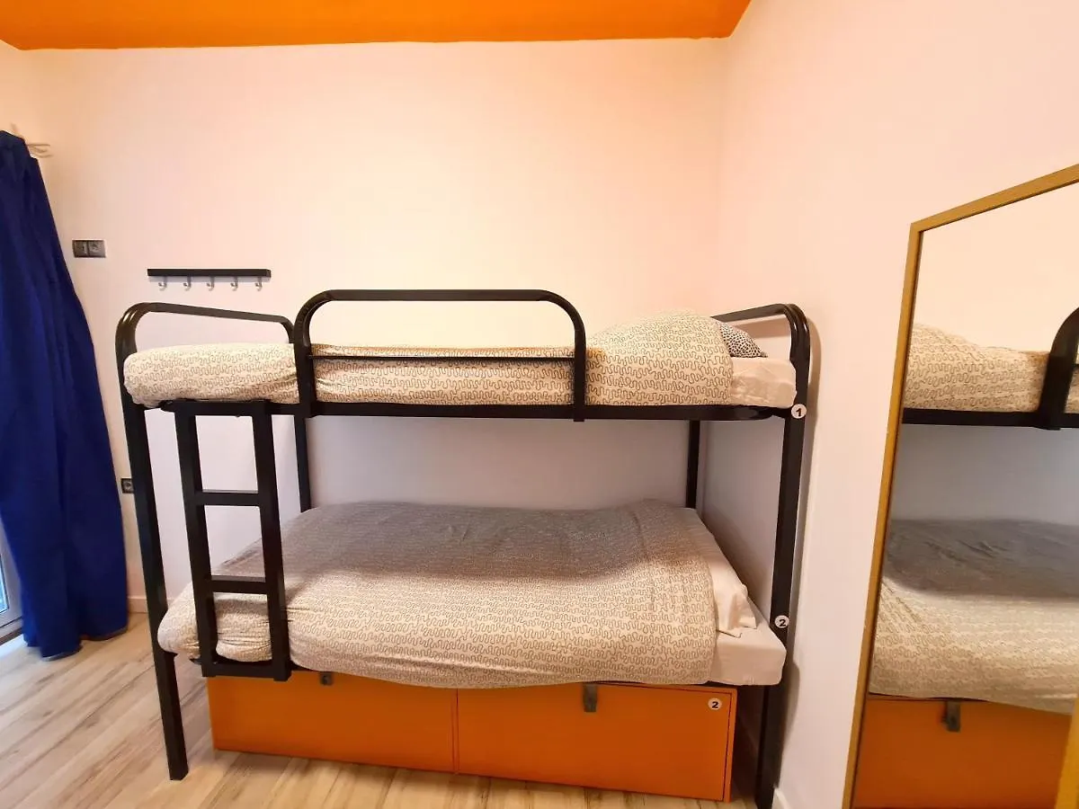 Arc House Gracia Hostel Barcelona