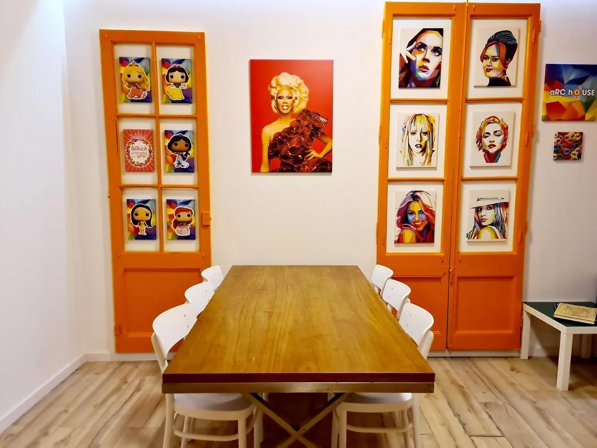 Arc House Gracia Hostel Barcelona Spanje